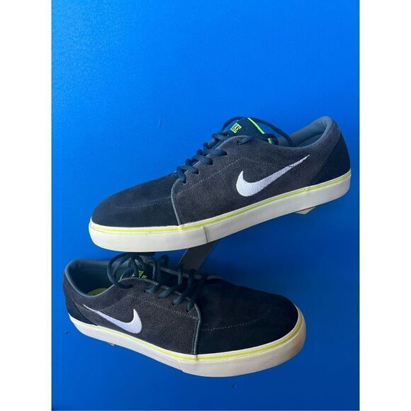 NIKE SATIRE Mens Size 10 M Skateboard Shoes 536404-443 Blue Gray Suede - Picture 2 of 6